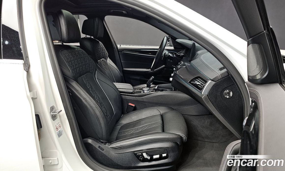 BMW 5-Series i530 M Sport Package