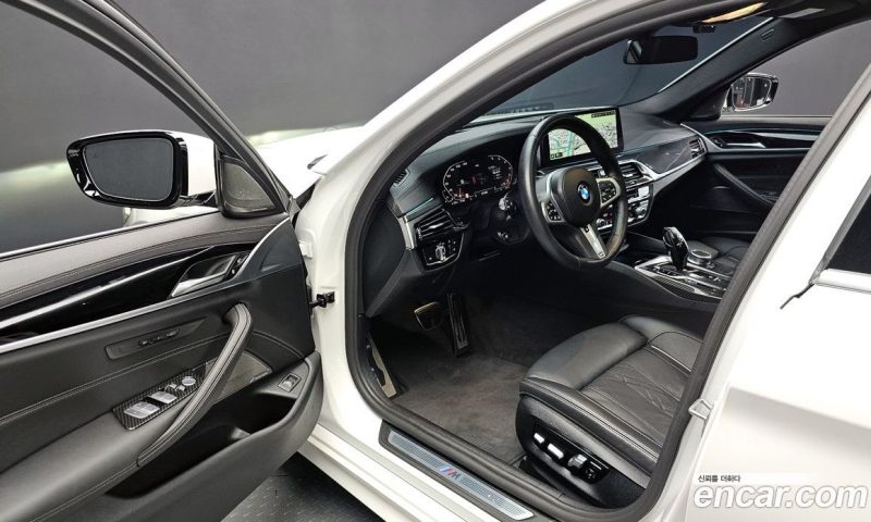 BMW 5-Series i530 M Sport Package