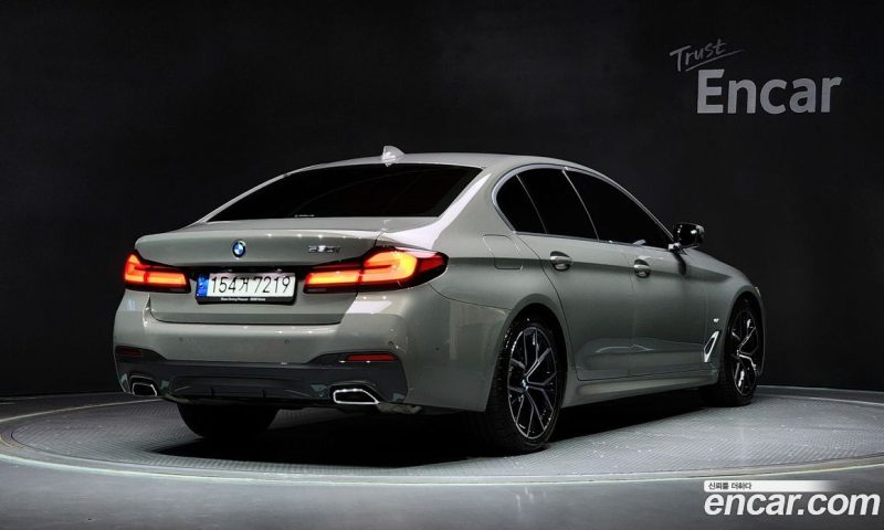 BMW 5-Series i530 M Sport Package