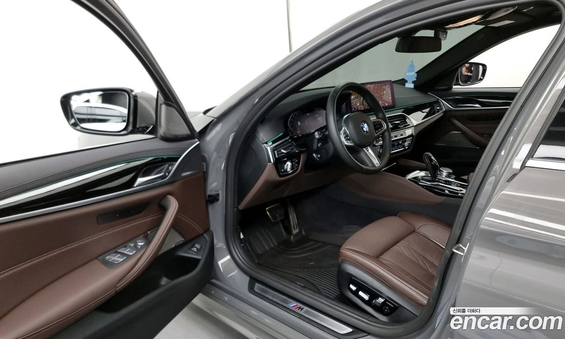 BMW 5-Series i530 M Sport Package