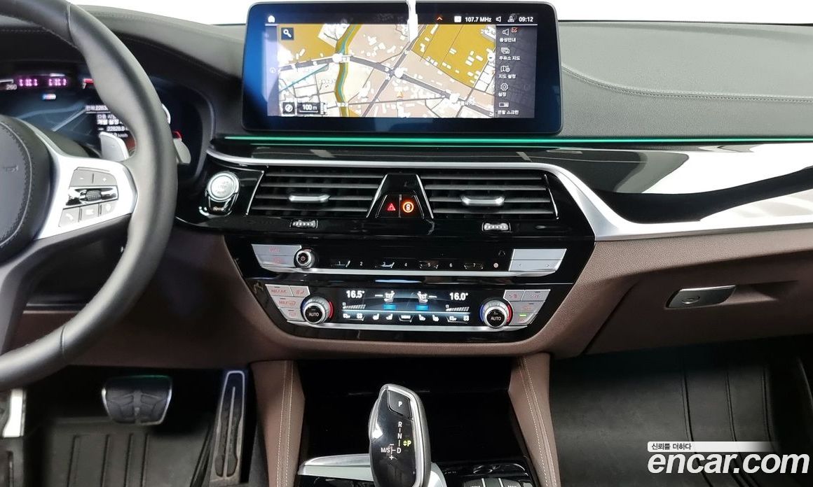 BMW 5-Series i530 M Sport Package