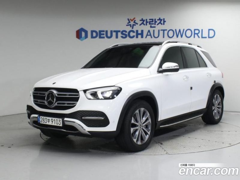 Mercedes Benz GLE-Class GLE300d 4MATIC