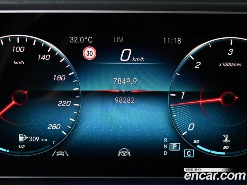 Mercedes Benz GLE-Class GLE300d 4MATIC