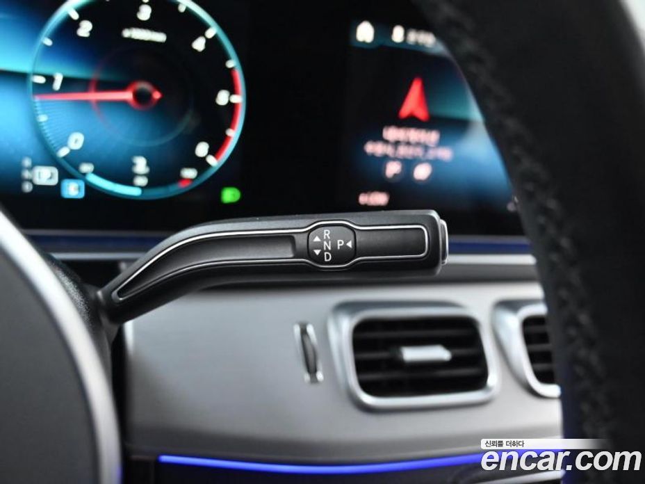 Mercedes Benz GLE-Class GLE300d 4MATIC