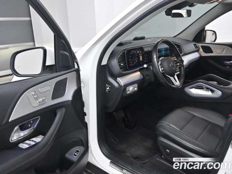 Mercedes Benz GLE-Class GLE300d 4MATIC
