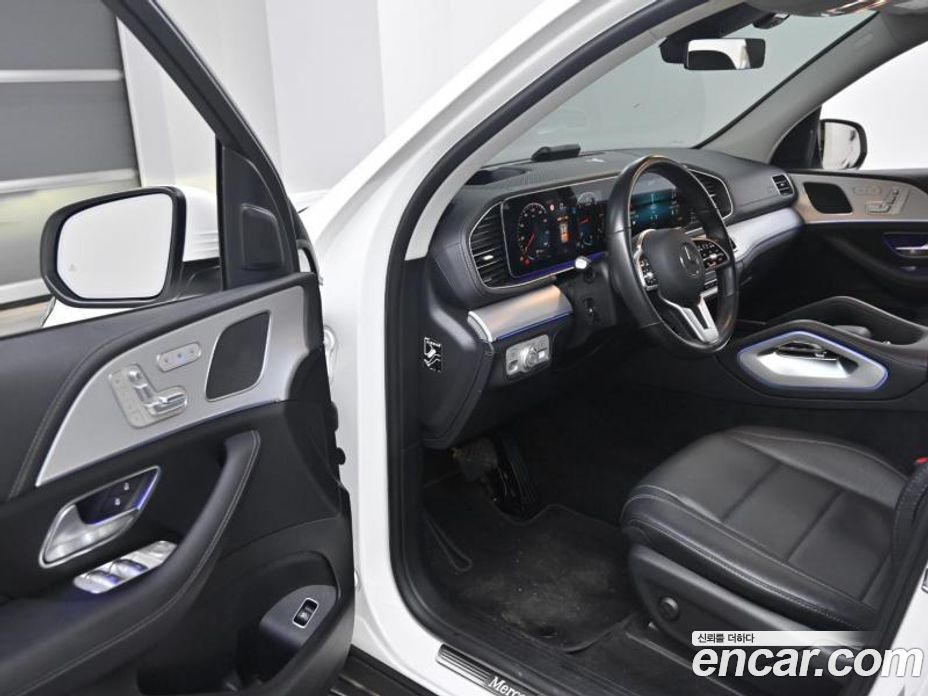 Mercedes Benz GLE-Class GLE300d 4MATIC