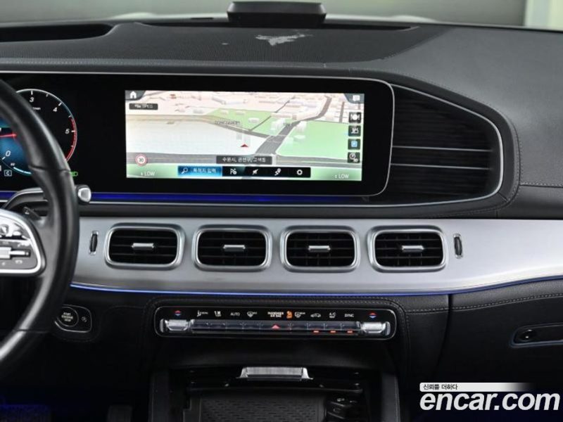 Mercedes Benz GLE-Class GLE300d 4MATIC