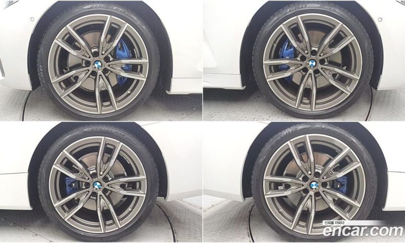 BMW 4-Series M440i xDrive Coupe