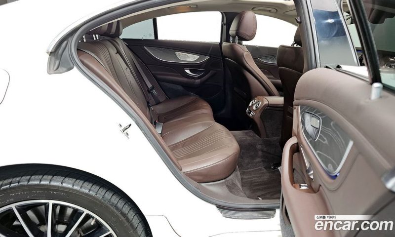 Mercedes Benz CLS-Class CLS450 4MATIC AMG Line