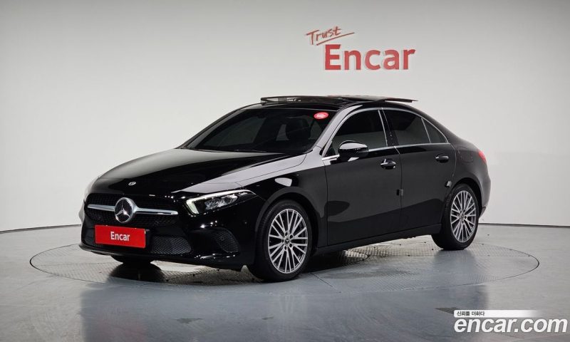 Mercedes Benz A-Class A250 4MATIC Sedan