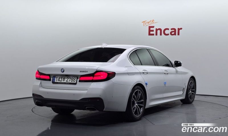 BMW 5-Series i520 M Sport