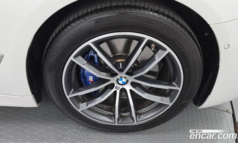 BMW 5-Series i520 M Sport