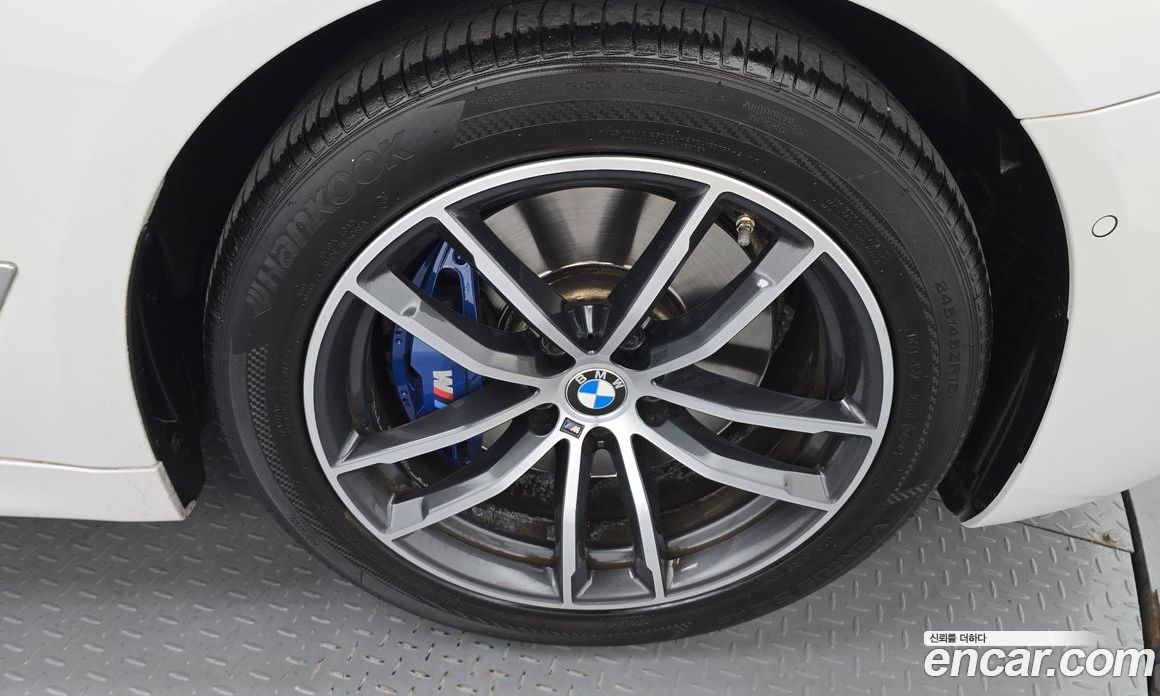 BMW 5-Series i520 M Sport