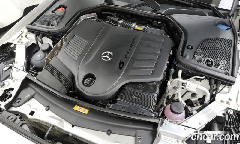 Mercedes Benz E-Class E450 4MATIC Cabriolet