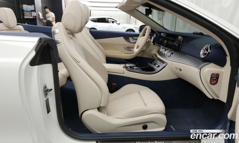 Mercedes Benz E-Class E450 4MATIC Cabriolet