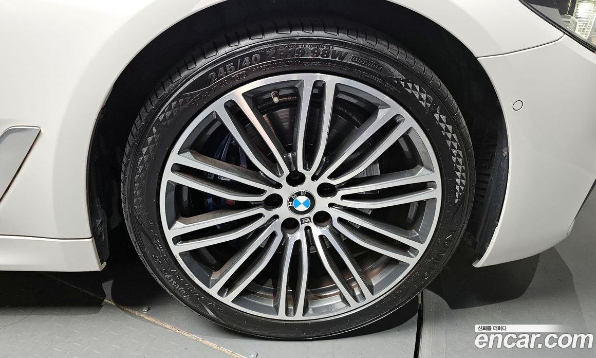 BMW 5-Series i530 xDrive M Sport Package Plus