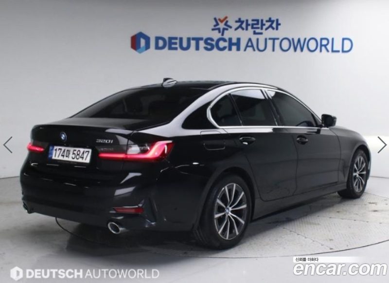 BMW 3-Series i320