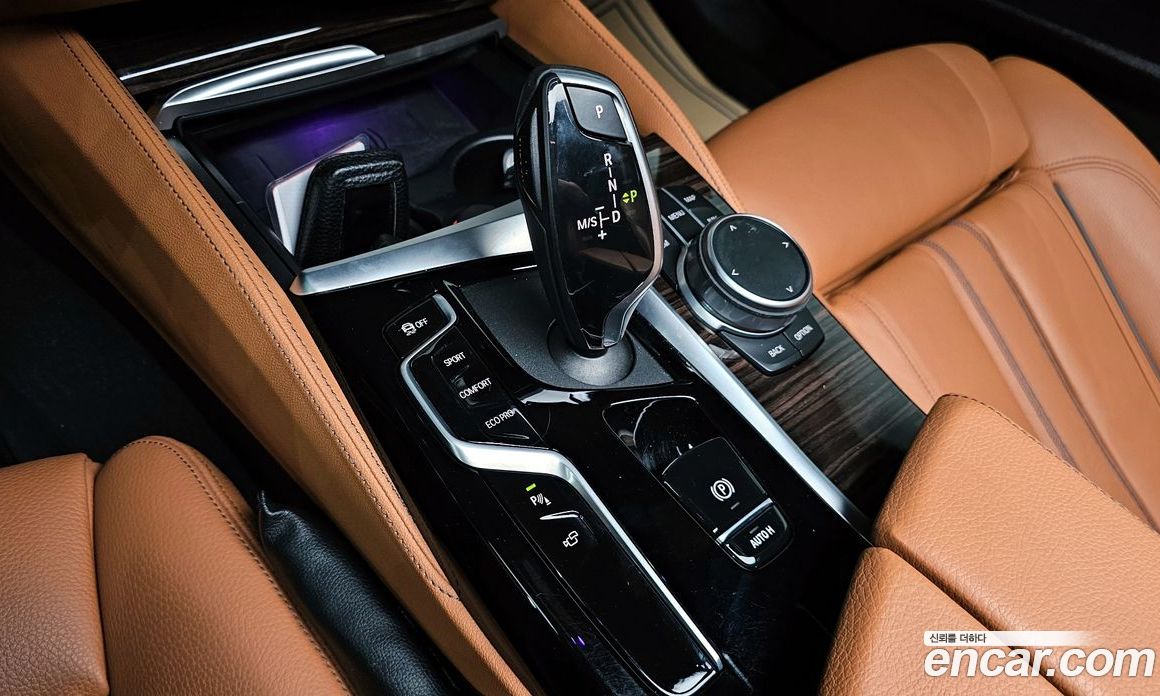 BMW 5-Series i520 M Sport