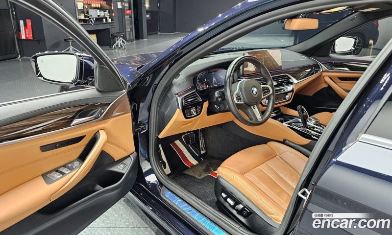 BMW 5-Series i520 M Sport