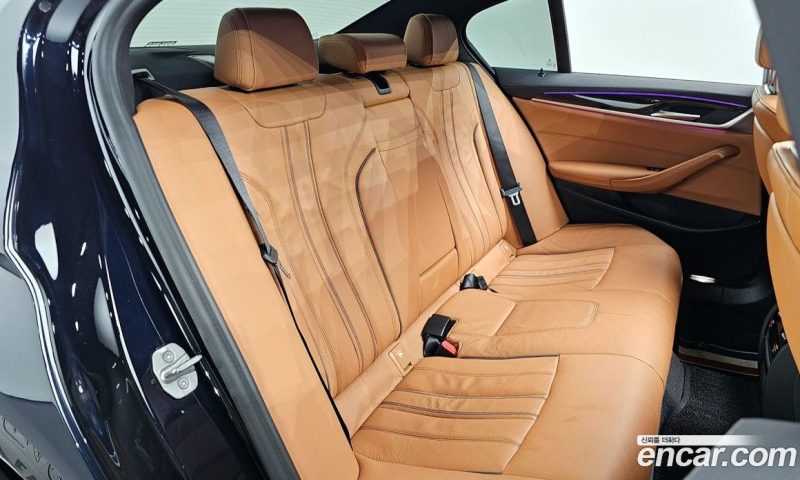 BMW 5-Series i520 M Sport