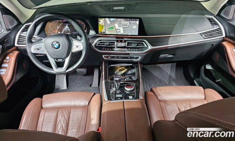 BMW X7 xDrive i40 Design Pure Excellence 7-Seater