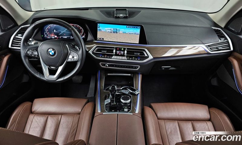 BMW X5 xDrive i40 xLine