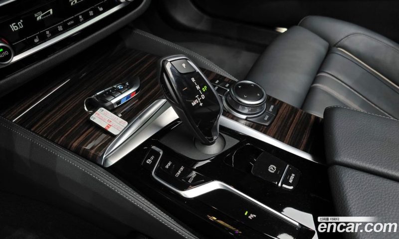 BMW 5-Series i520 M Sport