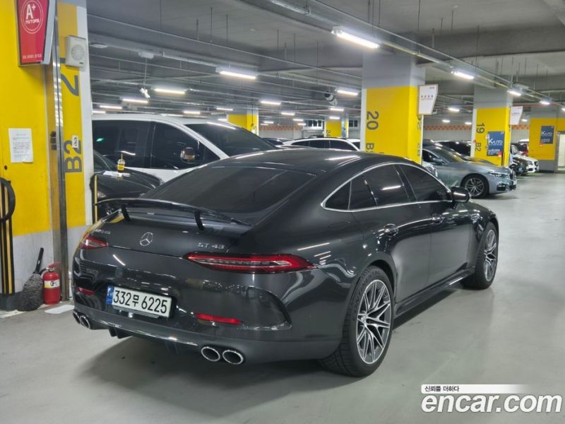 Mercedes Benz AMG GT 4Door 43 4MATIC+