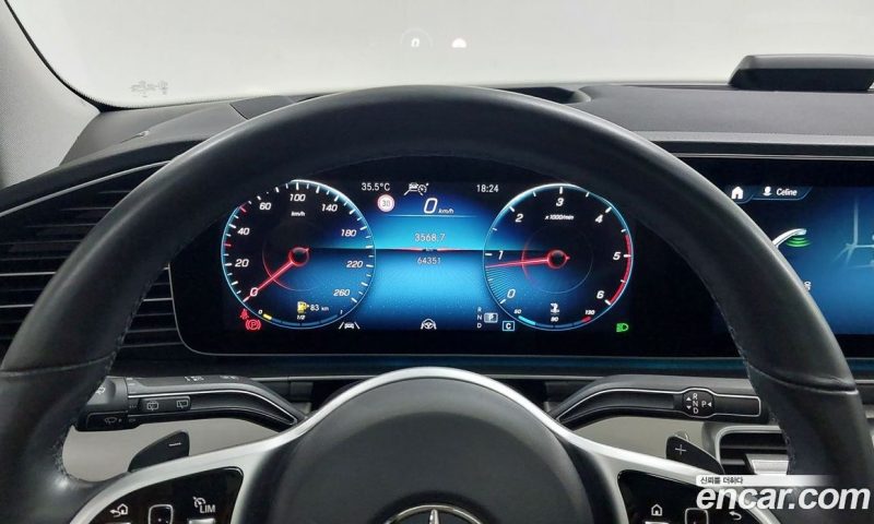 Mercedes Benz GLE-Class GLE300d 4MATIC