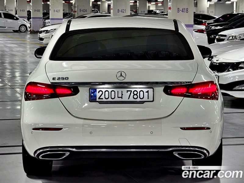 Mercedes Benz E-Class E250 Exclusive