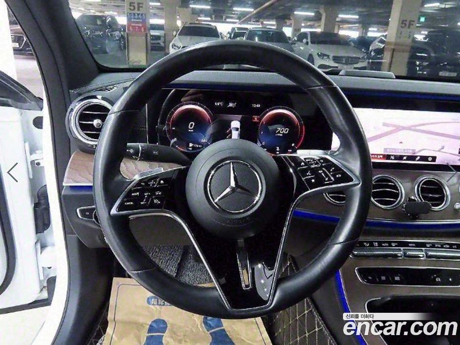 Mercedes Benz E-Class E250 Exclusive