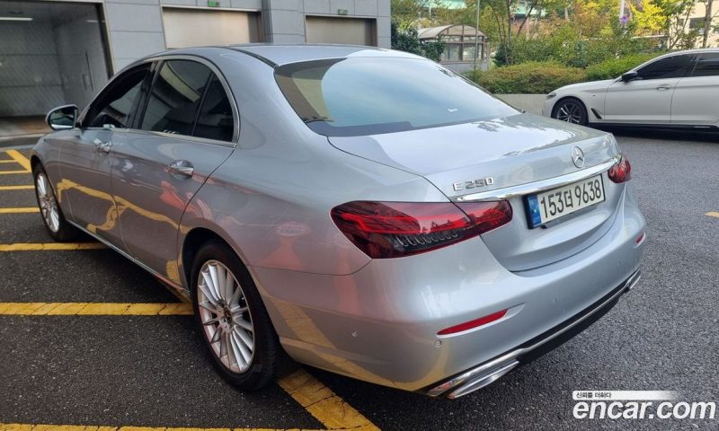 Mercedes Benz E-Class E250 Exclusive