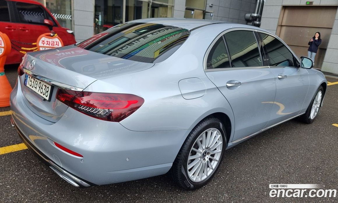 Mercedes Benz E-Class E250 Exclusive