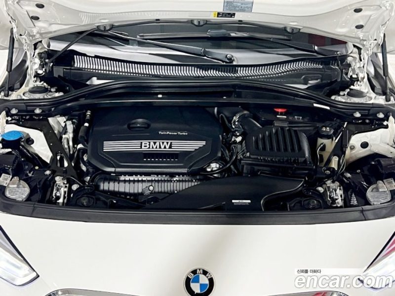 BMW 2-Series i220 M Sports