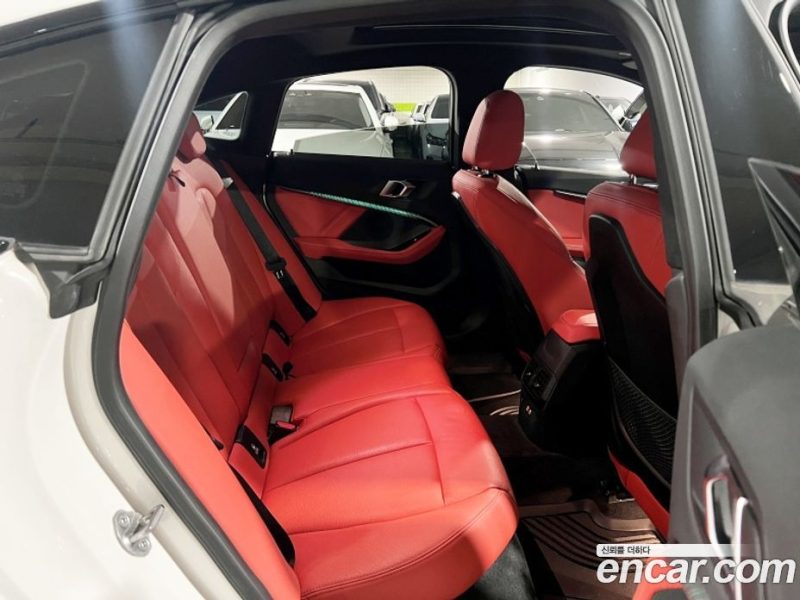 BMW 2-Series i220 M Sports