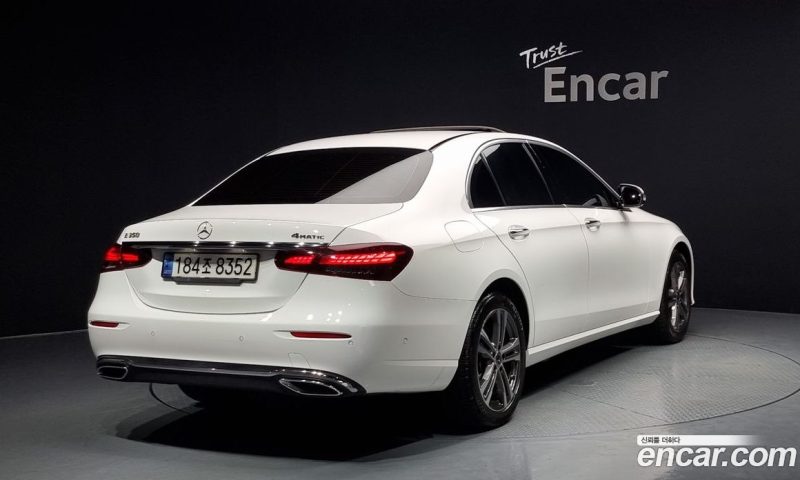 Mercedes Benz E-Class E350 4MATIC Avantgarde