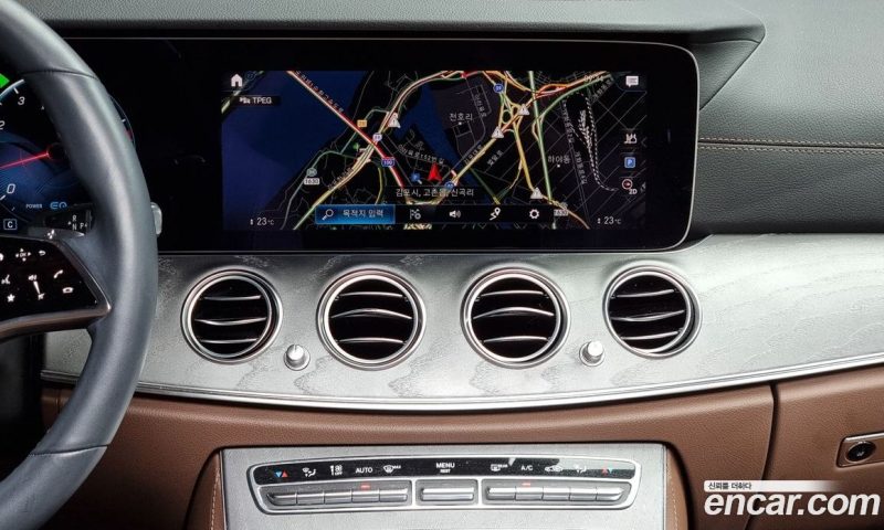 Mercedes Benz E-Class E350 4MATIC Avantgarde