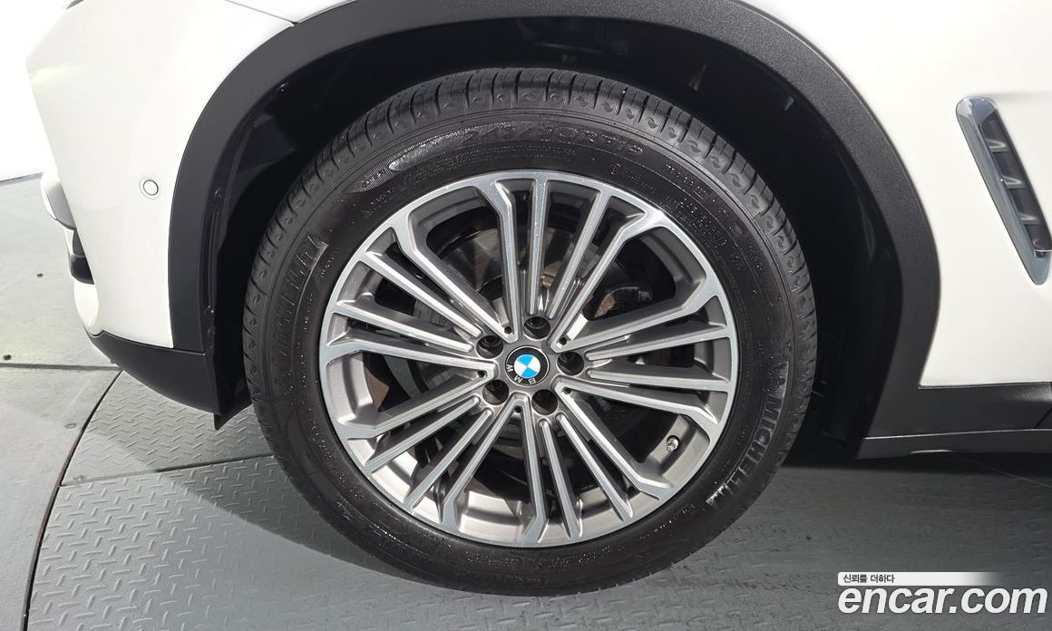 BMW X3 xDrive i20 Luxury