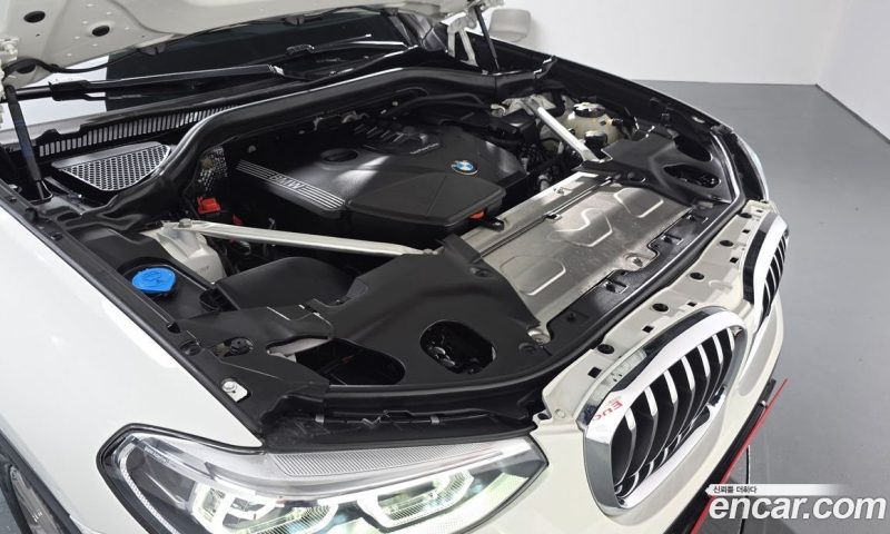 BMW X3 xDrive i20 Luxury