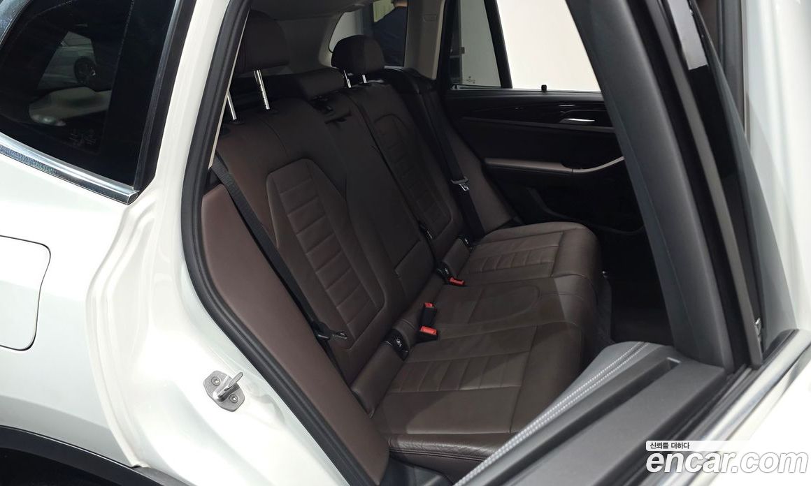 BMW X3 xDrive i20 Luxury
