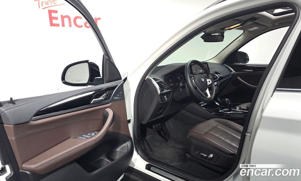 BMW X3 xDrive i20 Luxury