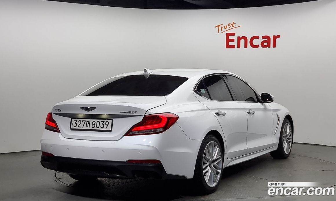 Genesis G70 2.0T AWD