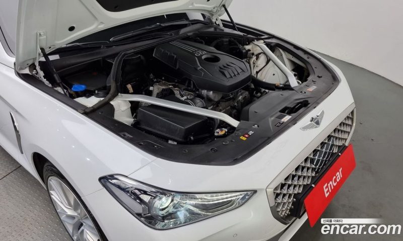 Genesis G70 2.0T AWD