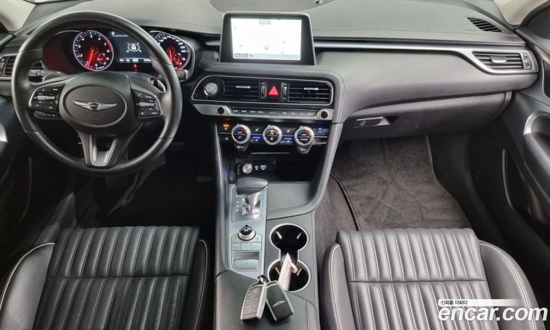 Genesis G70 2.0T AWD
