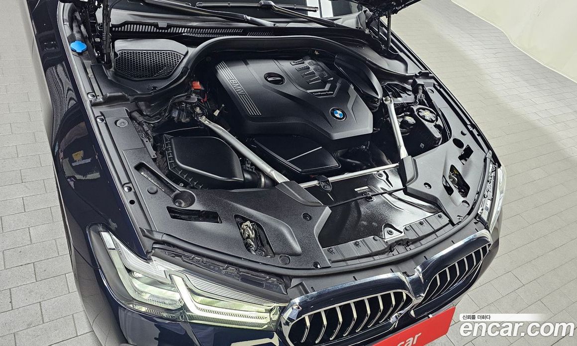 BMW 5-Series i520 M Sport