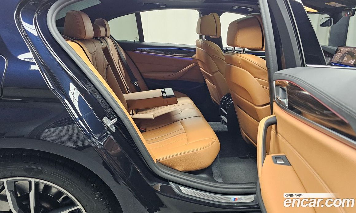BMW 5-Series i520 M Sport