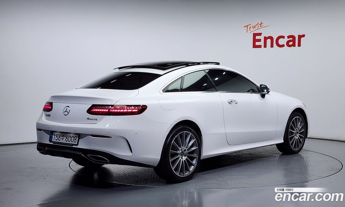 Mercedes Benz E-Class E450 4MATIC Coupe
