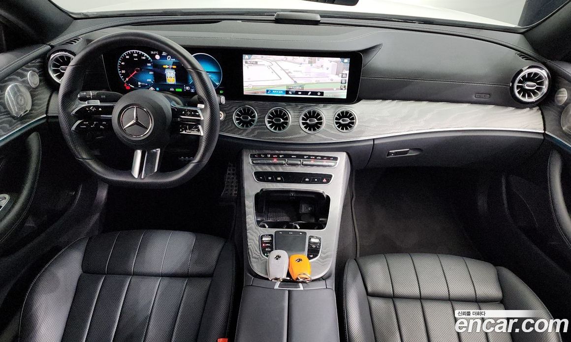 Mercedes Benz E-Class E450 4MATIC Coupe