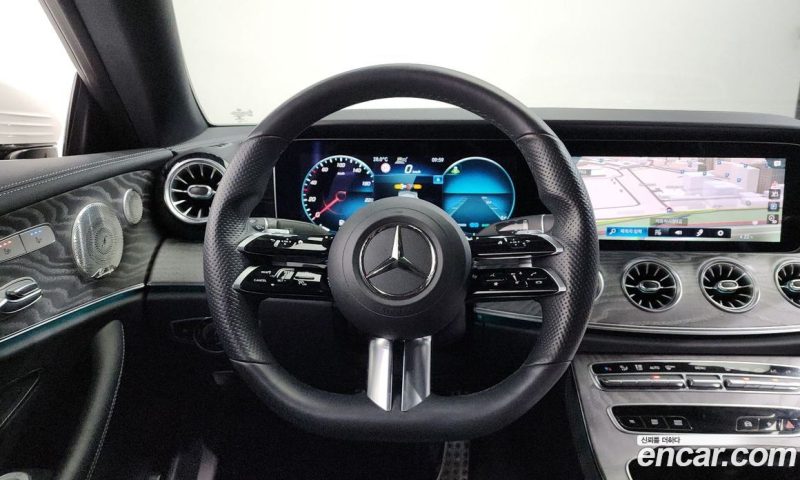 Mercedes Benz E-Class E450 4MATIC Coupe
