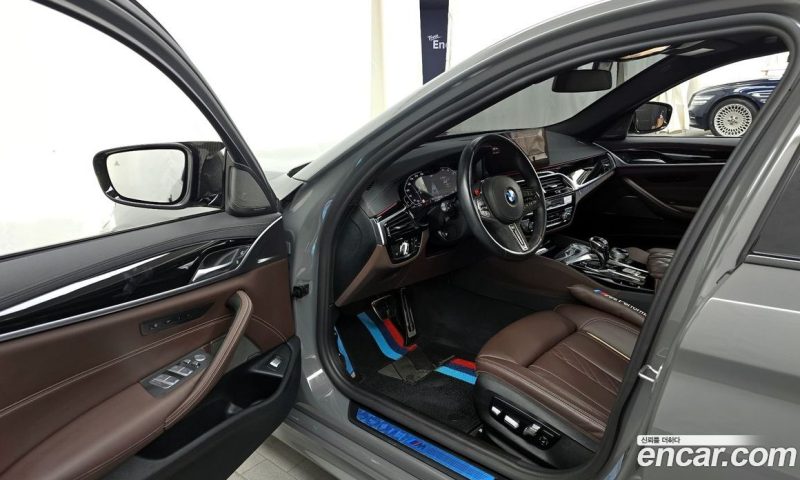 BMW 5-Series 523D xDrive M Sport